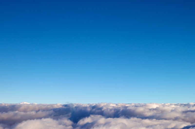 Безоблачное небо