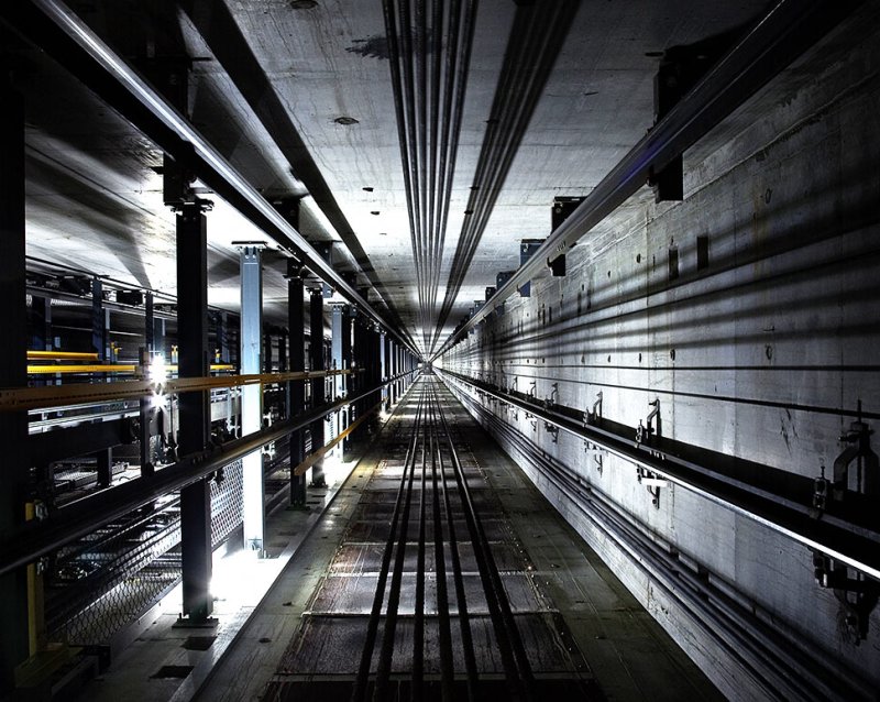 Лифтовая шахта