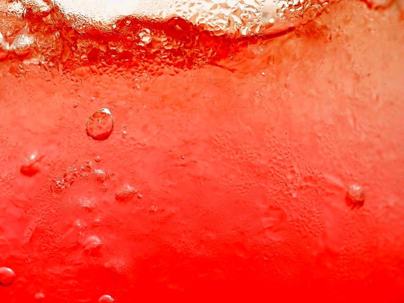 Горячий вода красный