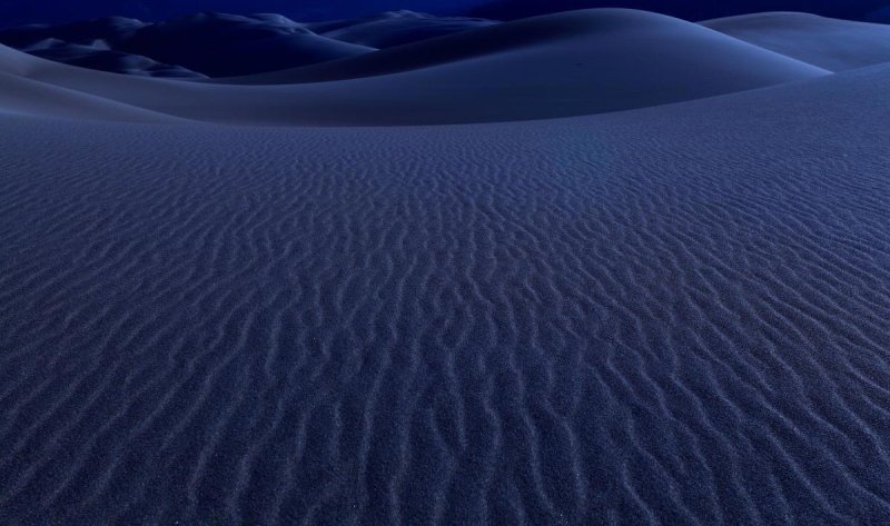Голубая пустыня