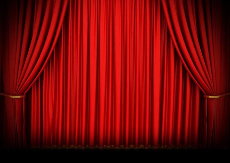 Театральный занавес
