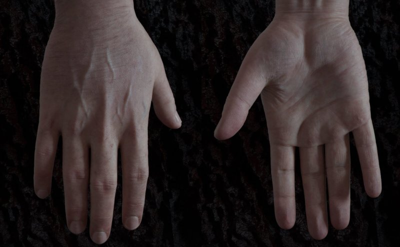 Рука человека