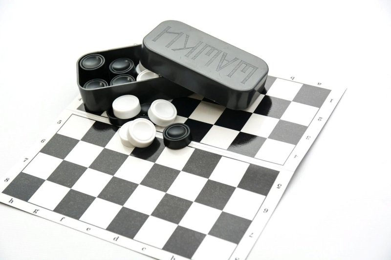 Шашки с доской у703 /20/