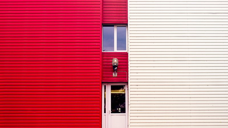 Красный сайдинг