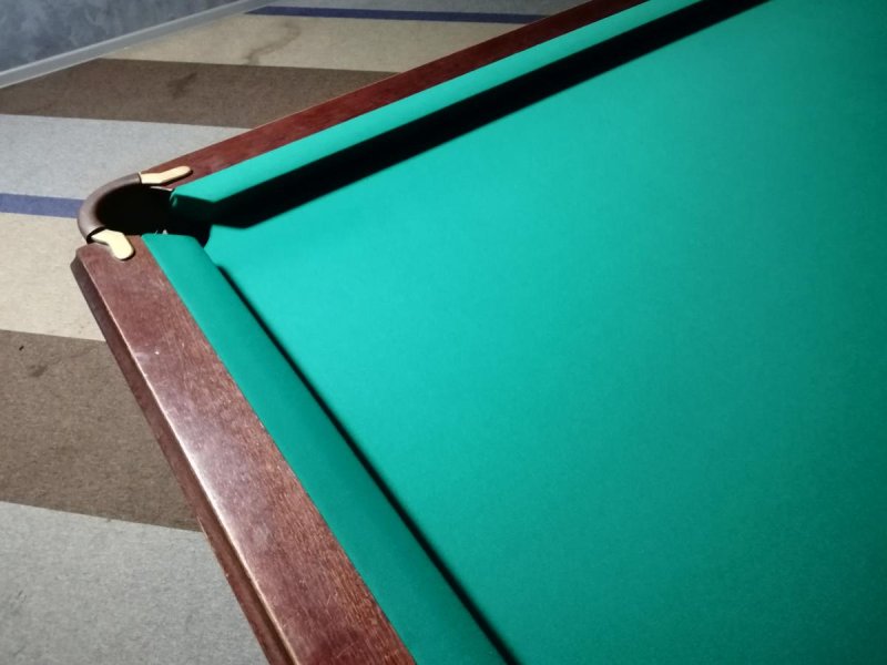 Цвет бильярдного сукна