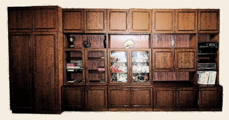 Советская стенка в современном интерьере