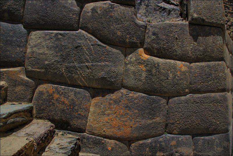 Каменное литье Ольянтайтамбо