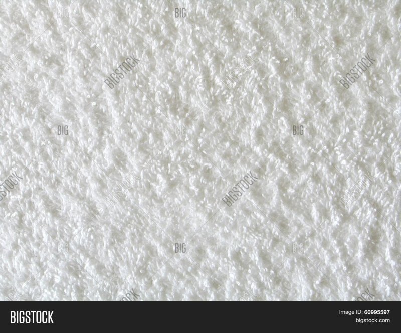 Махровая ткань белая