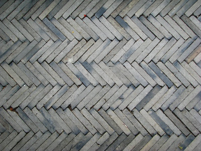 Кирпич елочкой