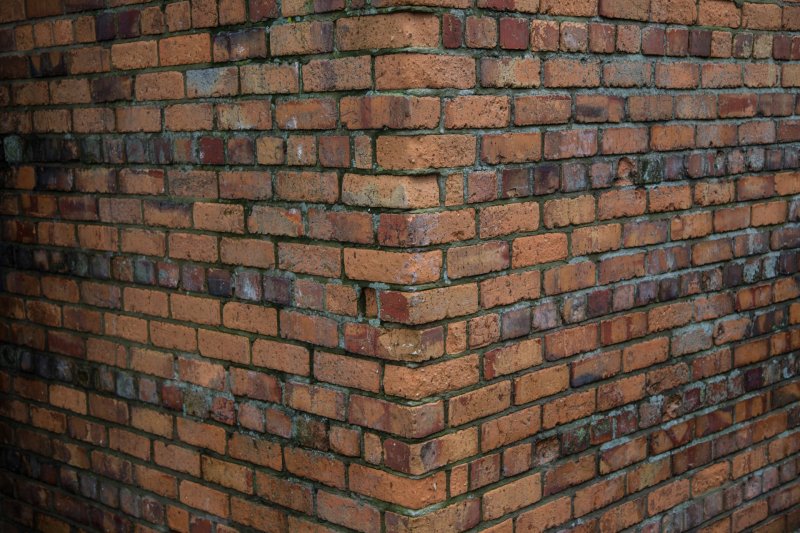 Кирпичная стенка