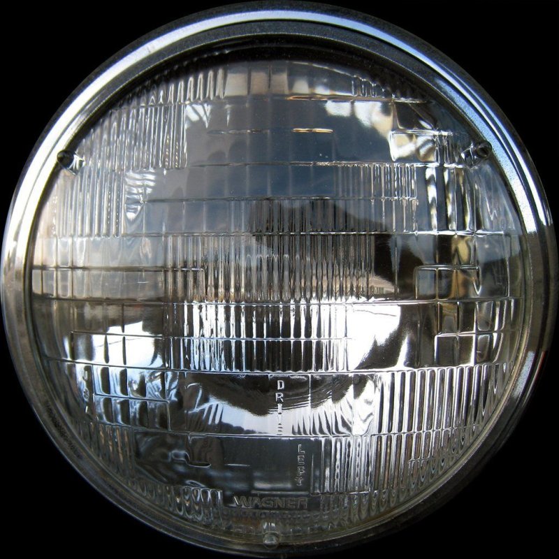 Стекло фары 2121