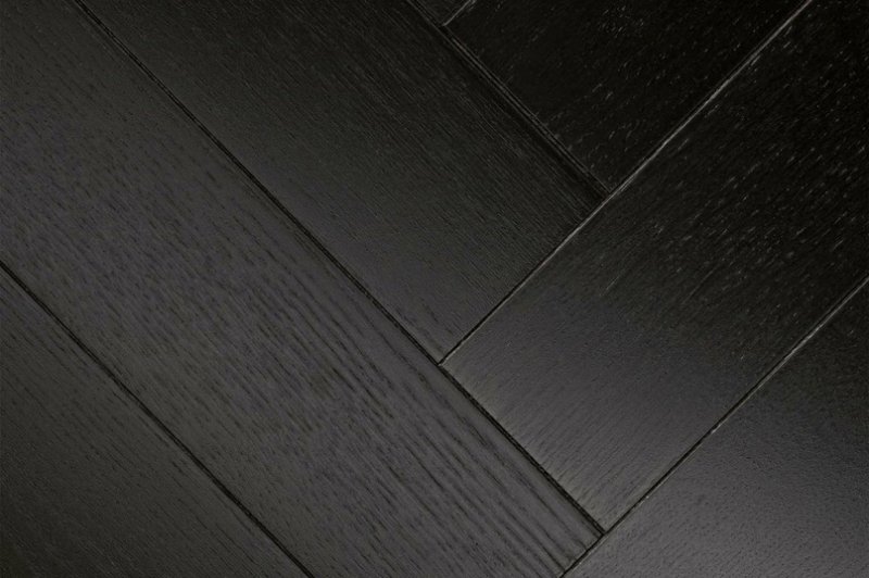 Ламинат темный