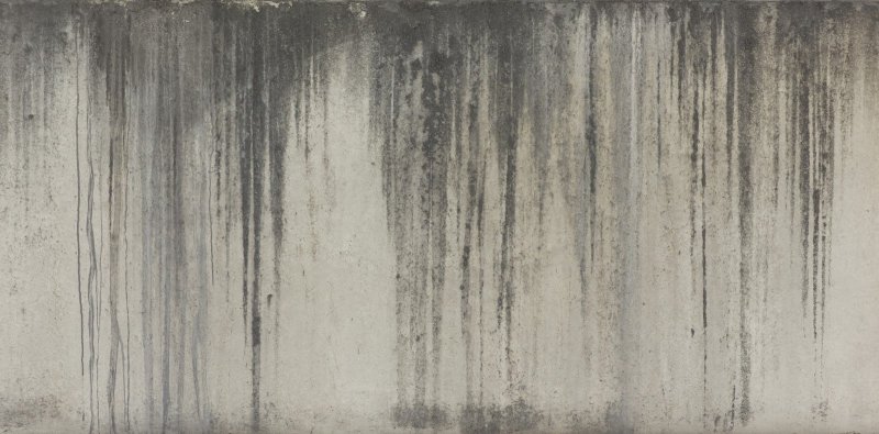 Потеки на стене