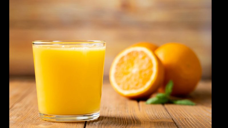 Свежевыжатый апельсиновый сок