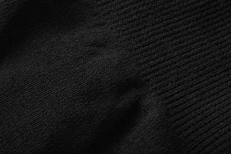 Черная ткань