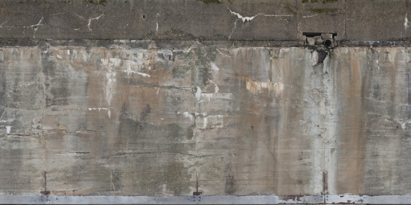 Бетонная стена бункера