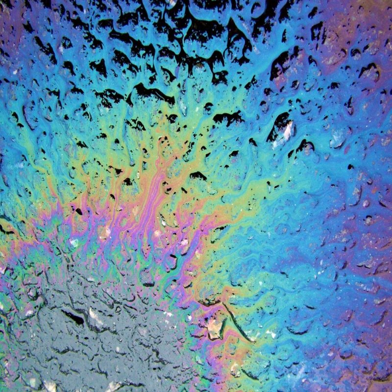 Бензиновый цвет