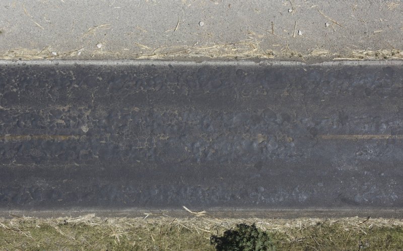 Старый бордюр