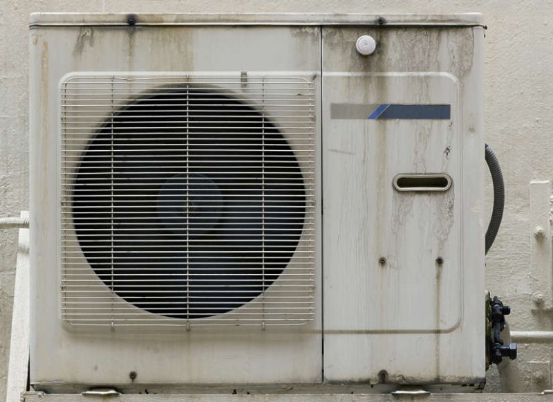 Решётка вентилятора внешнего блока Зануси