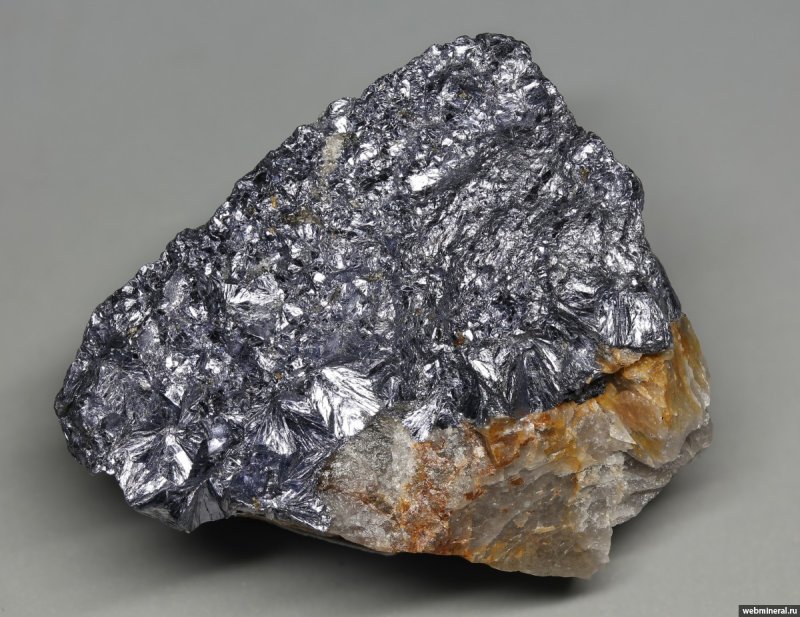 Молибденит минерал