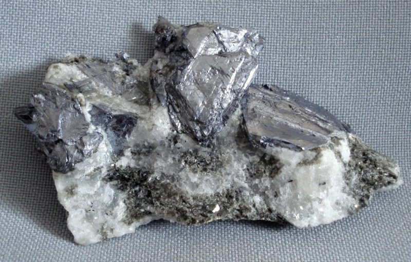 Молибденит Кристалл