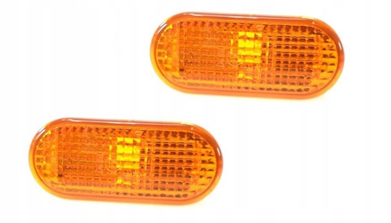 Указатель поворота боковой