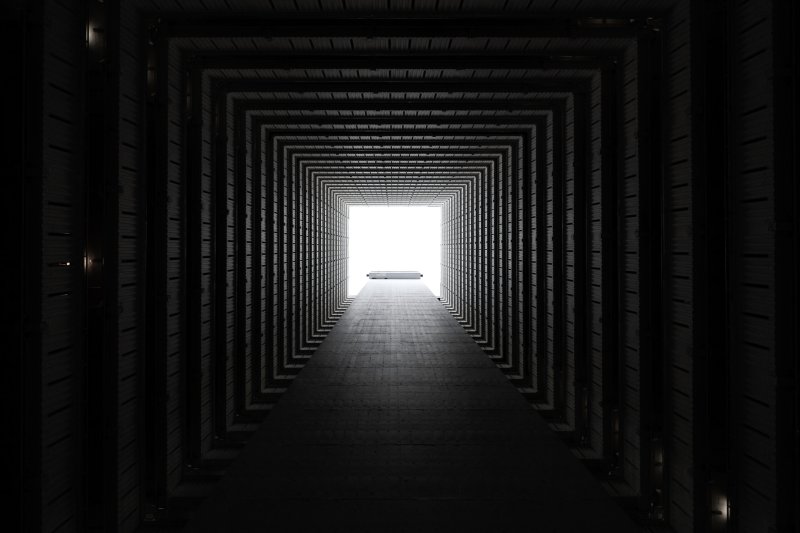 Бесконечный коридор