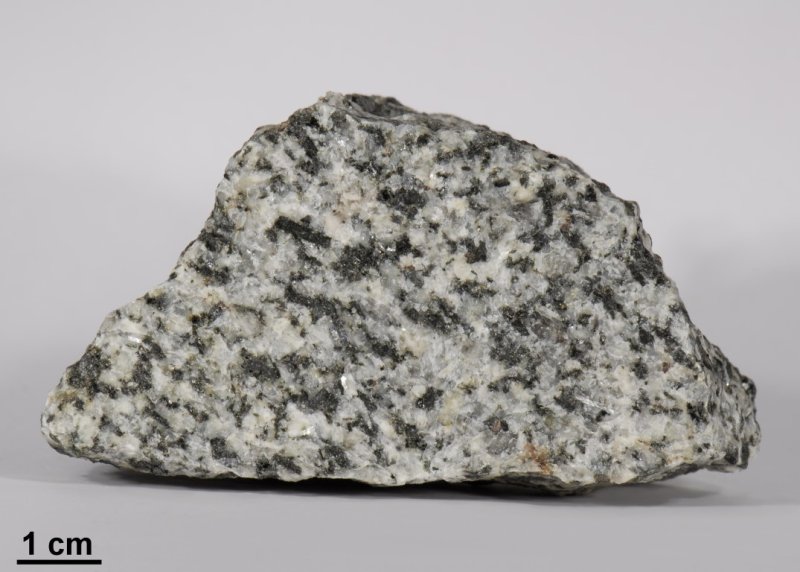 Кварцевый Диорит минерал