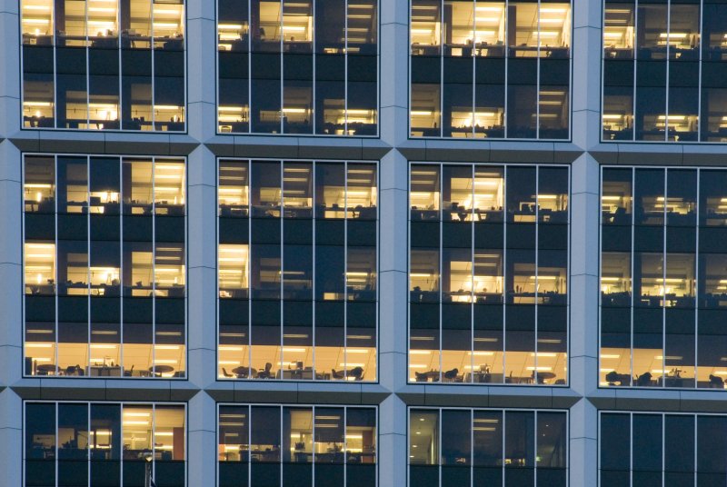 Окна небоскреба