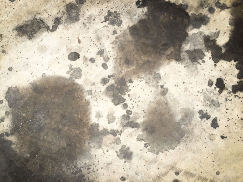 Грязные пятна