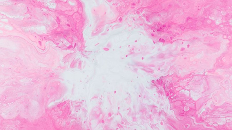 Розовый фон с разводами