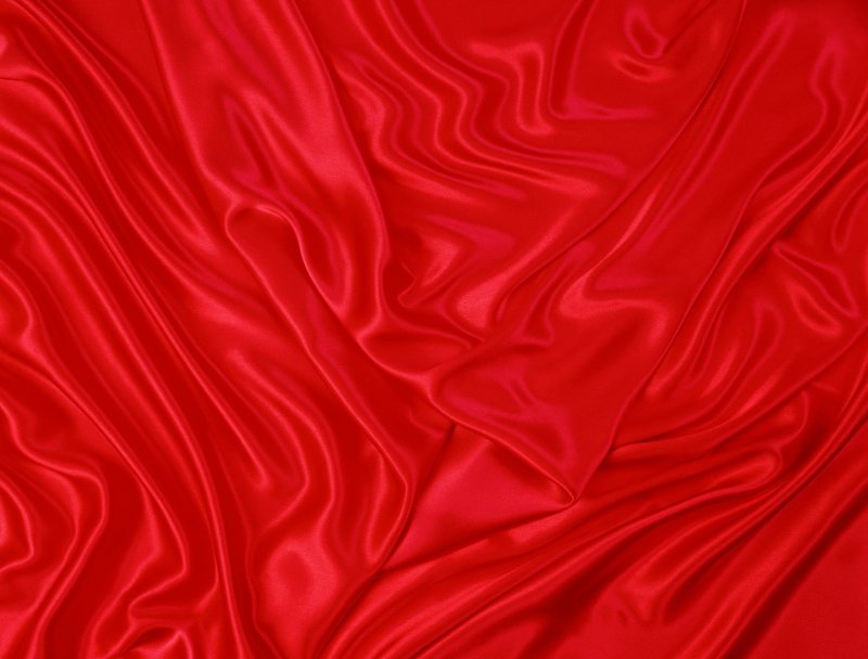Красная ткань