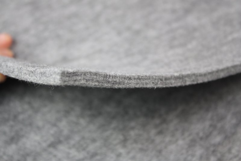 Войлок серый