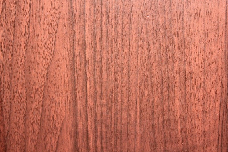 Красное дерево Mahogany