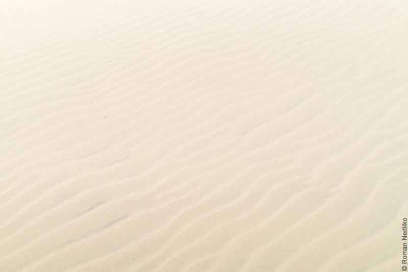 Белый песок