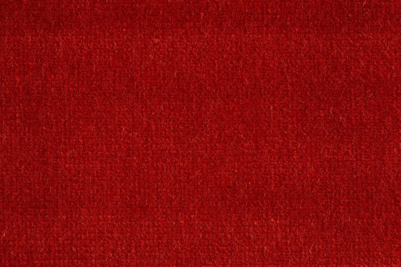 Красная бархатная ткань