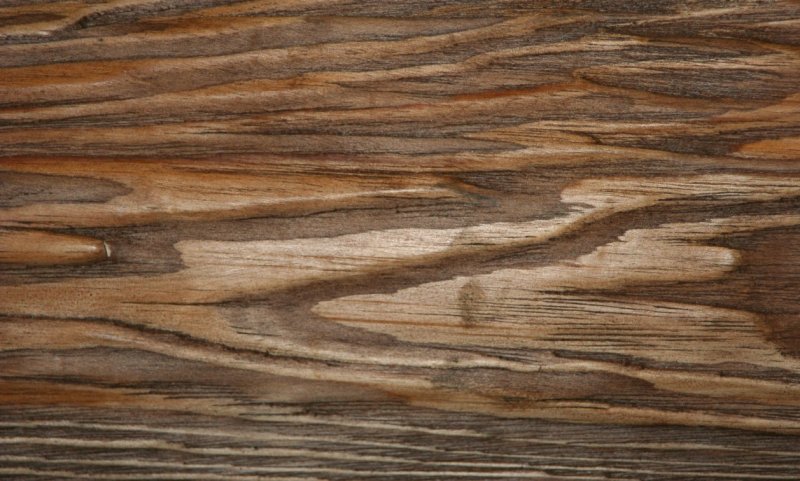 Состаренное дерево