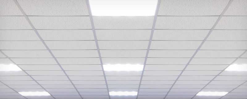 Бесшовный потолок Армстронг