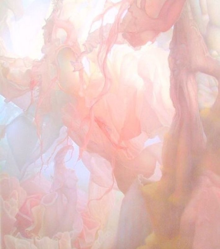 Розовые разводы