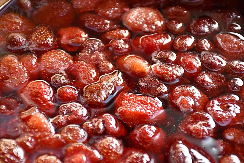 Коричневое варенье