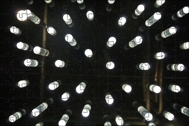 Текстура потолка с лампами