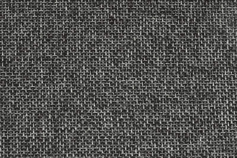 Бинарный код на черном фоне