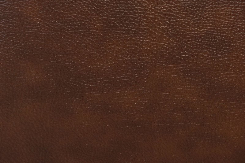 Коричневая кожа