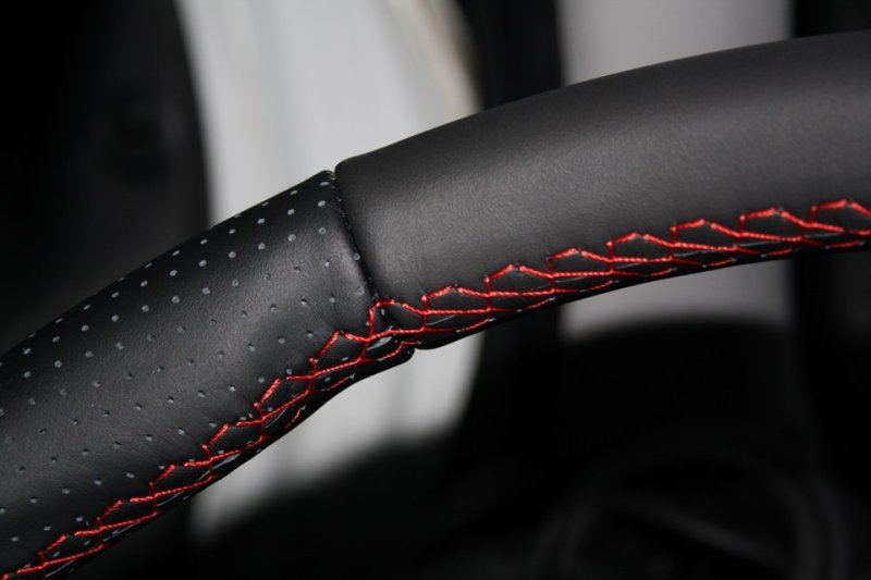 Оплетка с шнуровкой с перфорацией automagic96