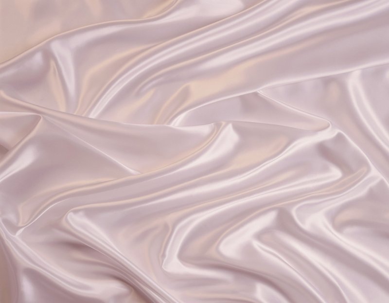 Бежевый шелк фон