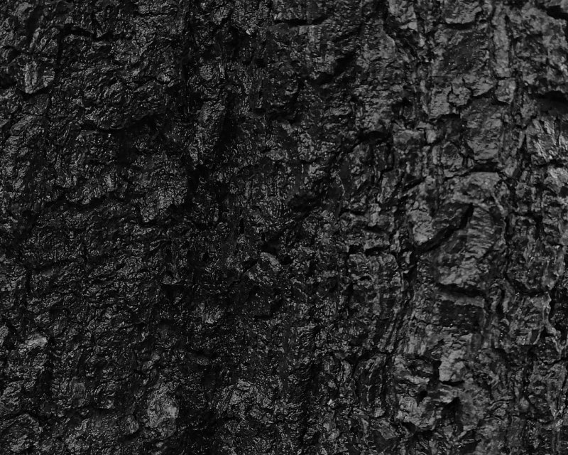 Черный рельеф