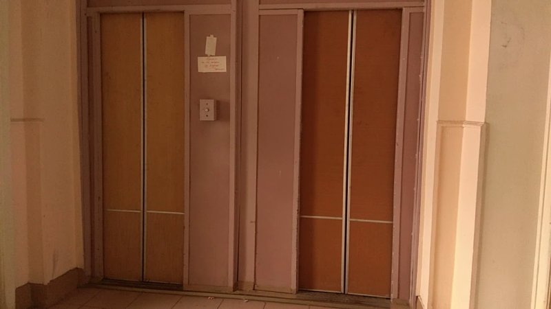 Лифт КМЗ 1980 двери