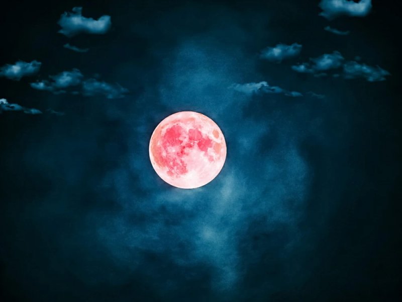 Красная Кровавая Луна