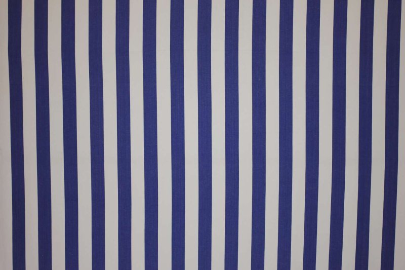 Ткань в полоску