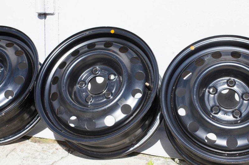 Штампы Toyota r15 5x114.3